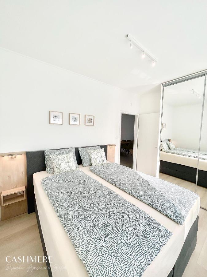 Cashmere Premium Apartment Сиофок Екстериор снимка