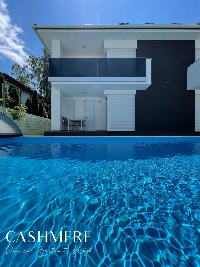 Cashmere Premium Apartment Сиофок Екстериор снимка